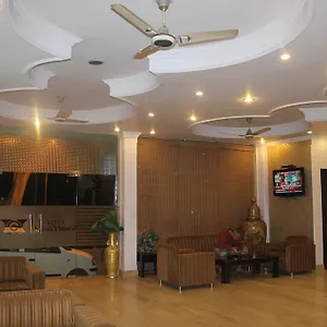 3* Hotel O Grand