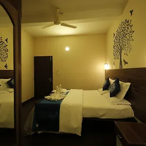 https://unwind-hotels-and-resorts.kerala-hotels.net