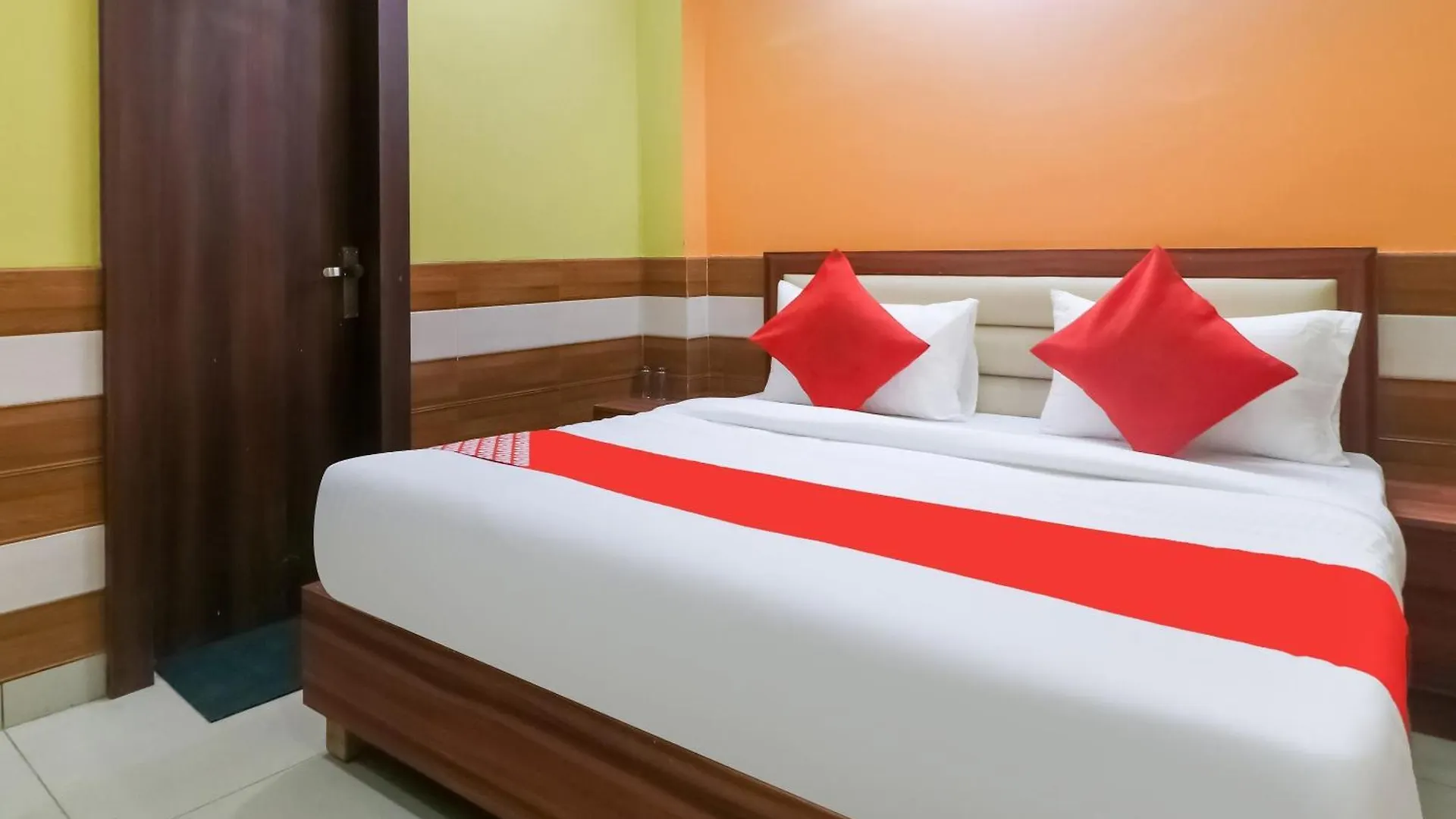 ***  Hotel O Mayur Plaza Delhi  India